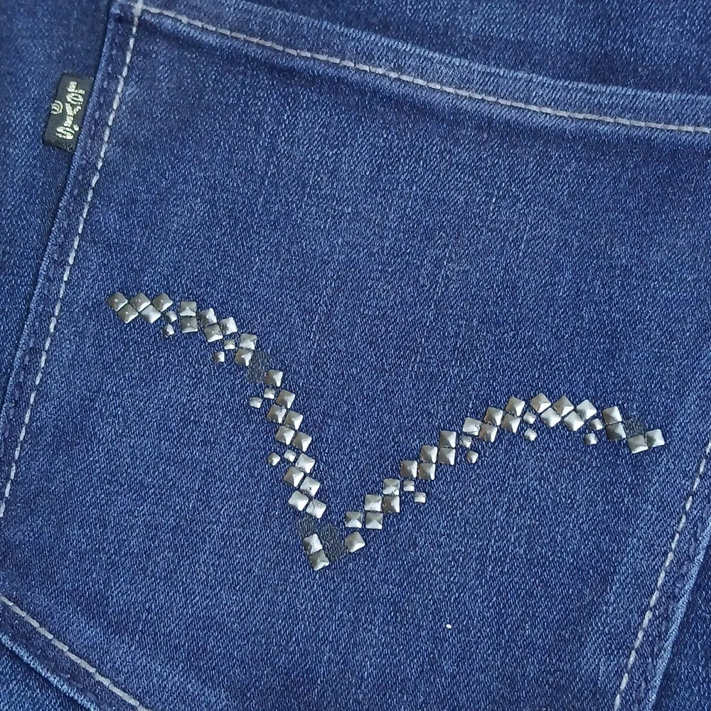 Levis levi perfectly